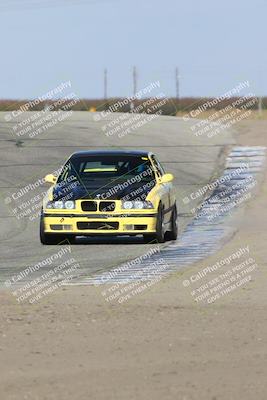 media/Nov-16-2024-CalClub SCCA (Sat) [[641f3b2761]]/Group 1/Race (Outside Grapevine)/